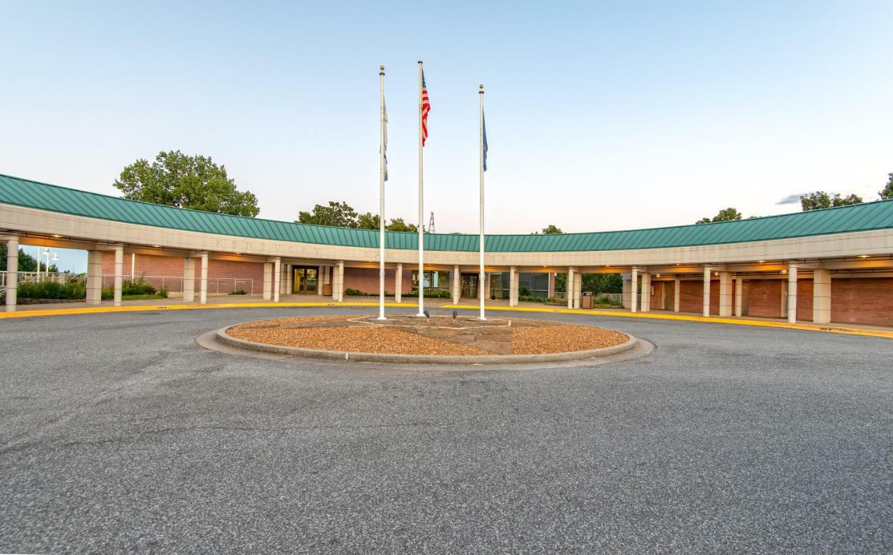 Gilbertsville Kentucky Dam Village State Resort Park מראה חיצוני תמונה